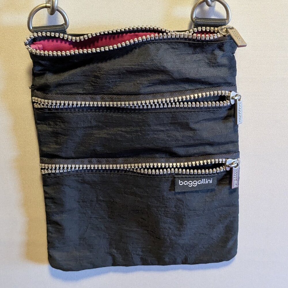 Baggallini Slim Gray Crossbody Bag